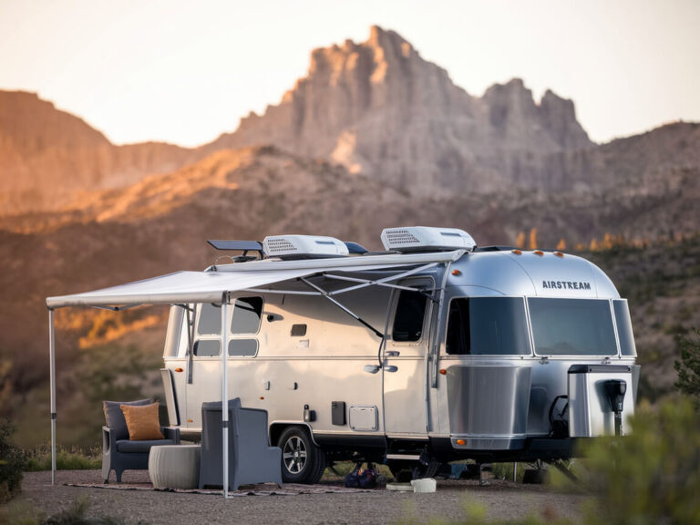 The campsite of people who have mastered cheap RV living