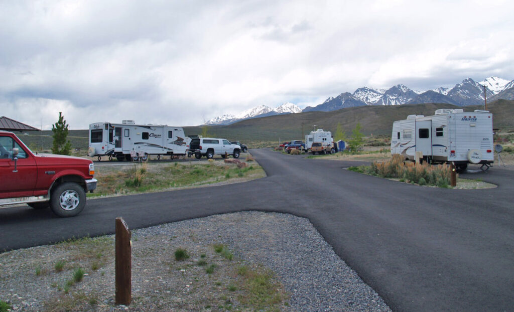 BML land for free RV parking