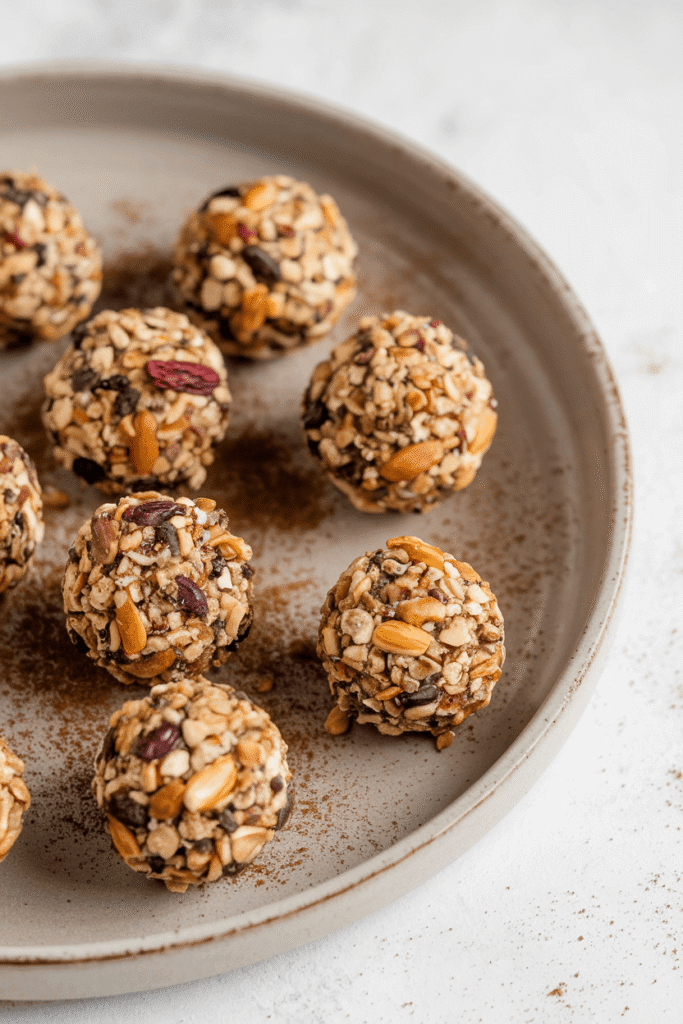 Cinnamon Date Energy Balls