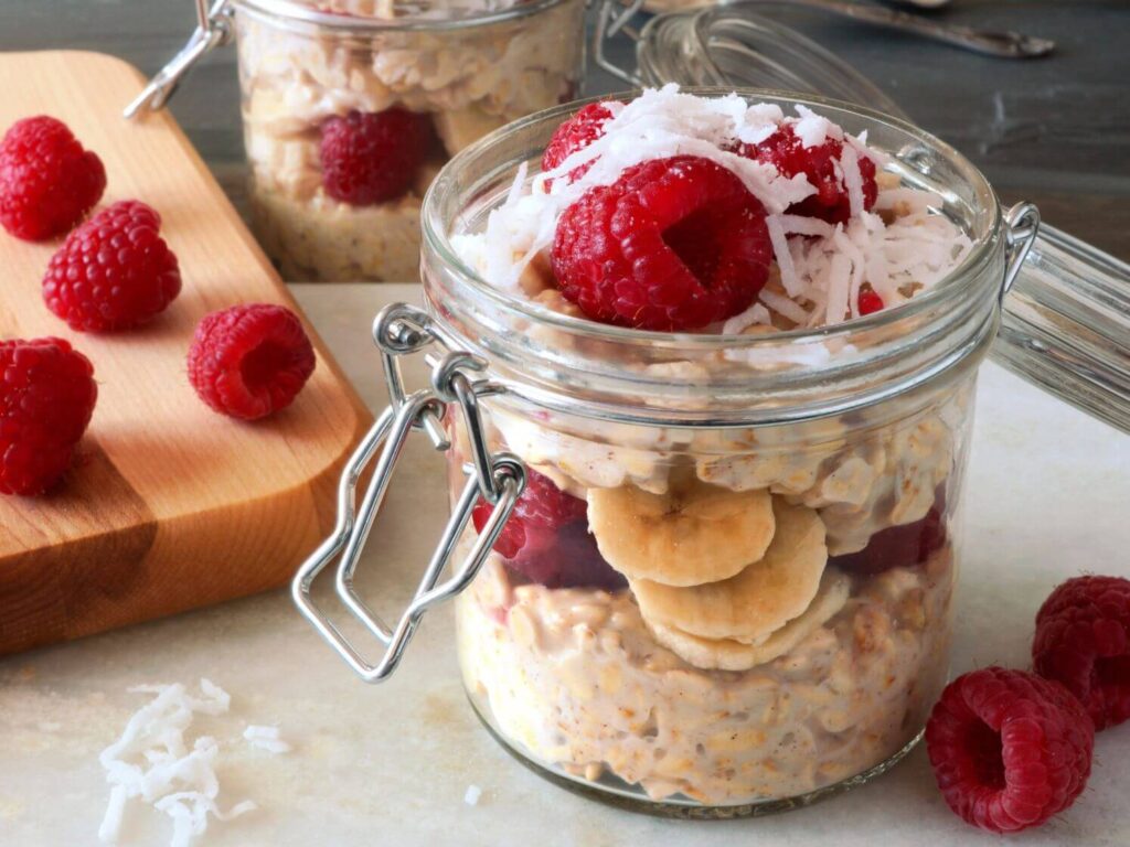 Make-Ahead Oatmeal Jars